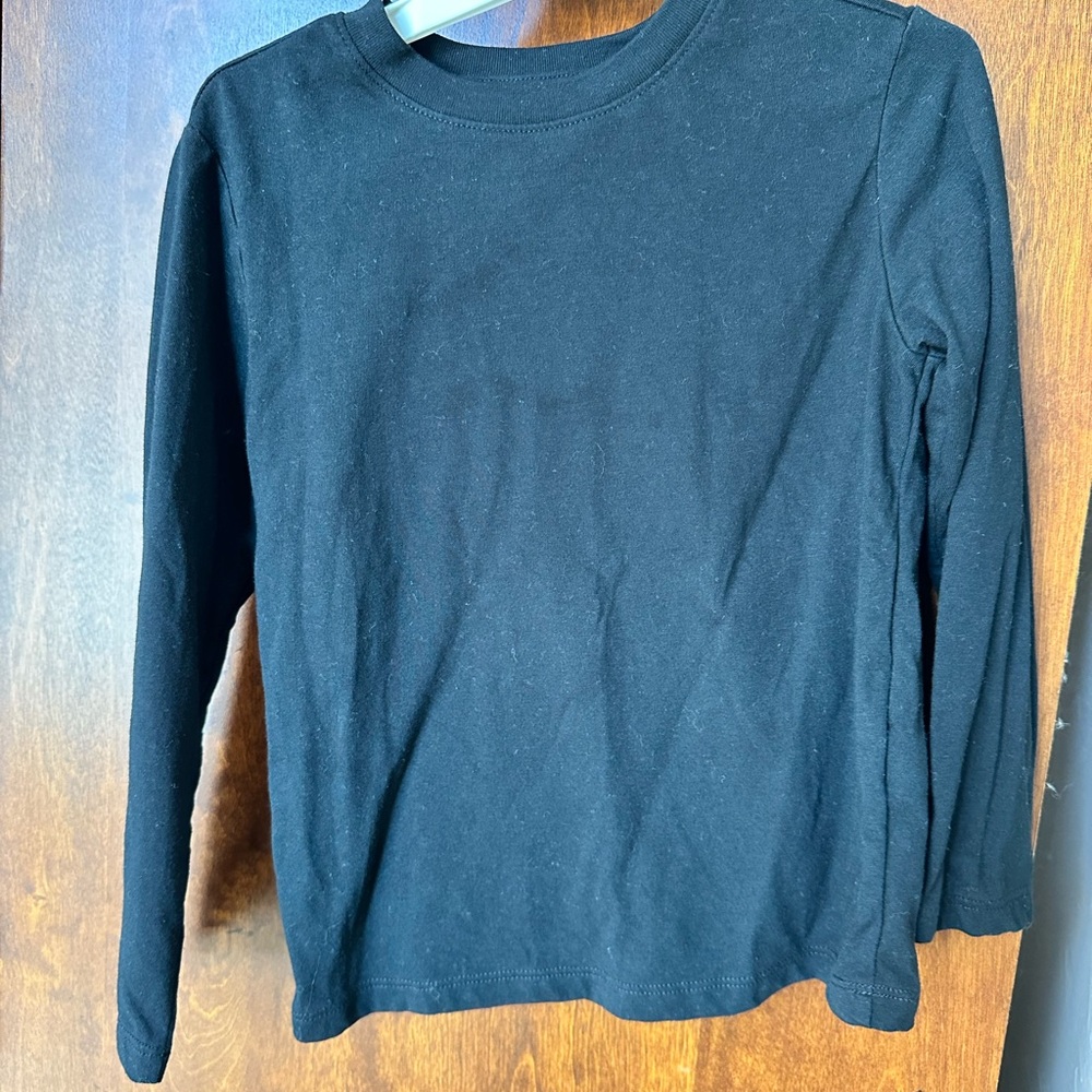 Boys 4T long sleeve shirts